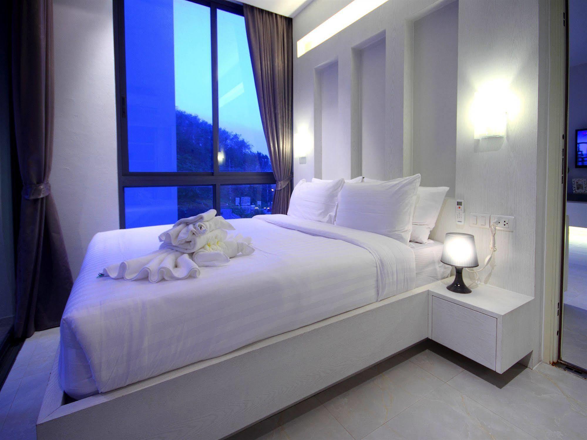Kamala Resort By Phuket Resort Group Exteriör bild